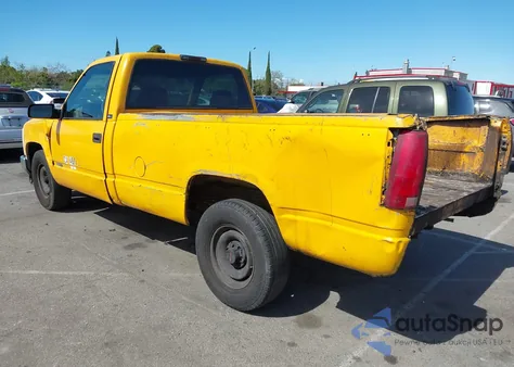 1996 GMC Sierra C2500 z USA, uszkodzony, nr VIN 1GTFC24R4TE506329
